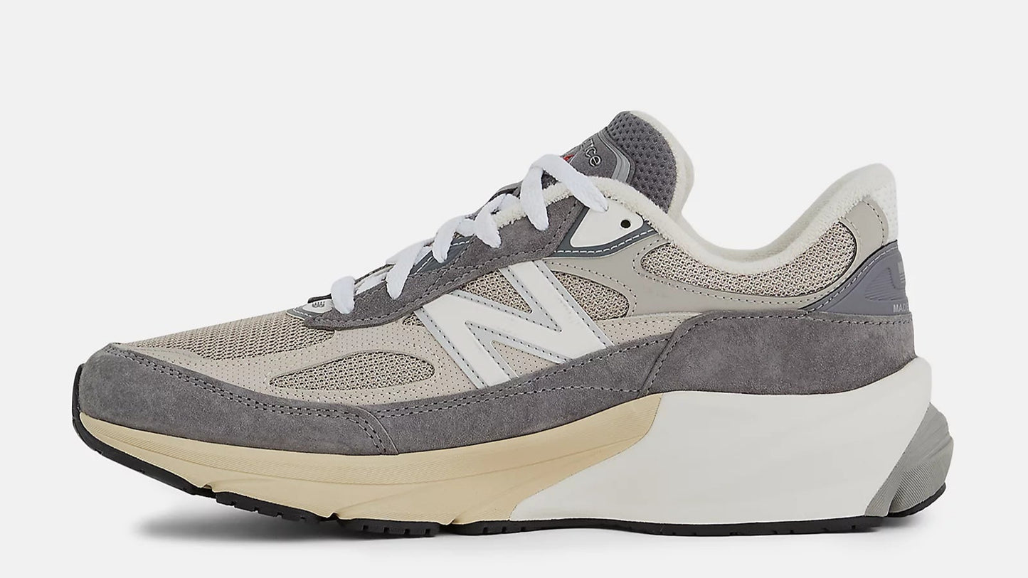 USA 990v6 Castlerock & Moonrock